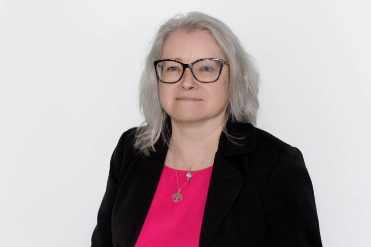 Photo of Teresa Wood